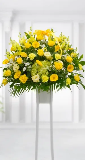 黄色の花のフラワースタンド
