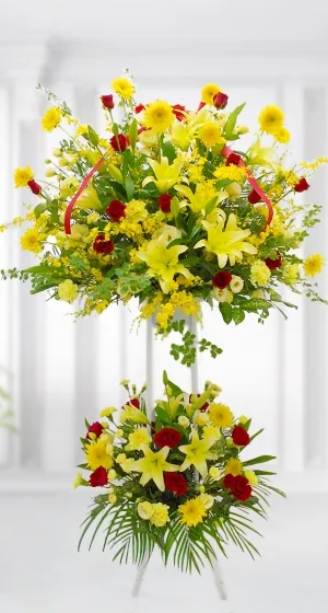 黄色の2段の花のフラワースタンド