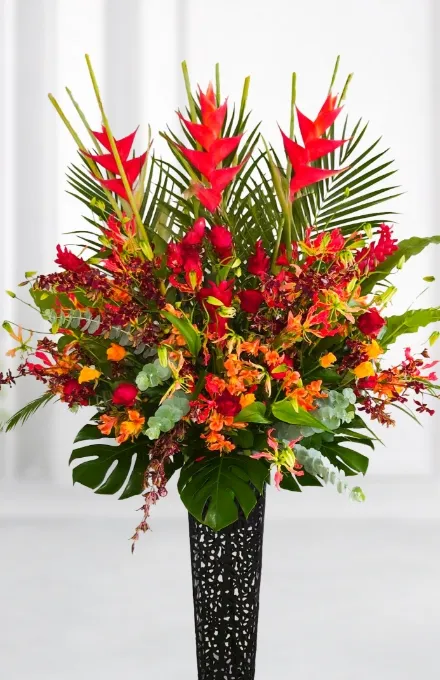 赤色の花のフラワースタンド